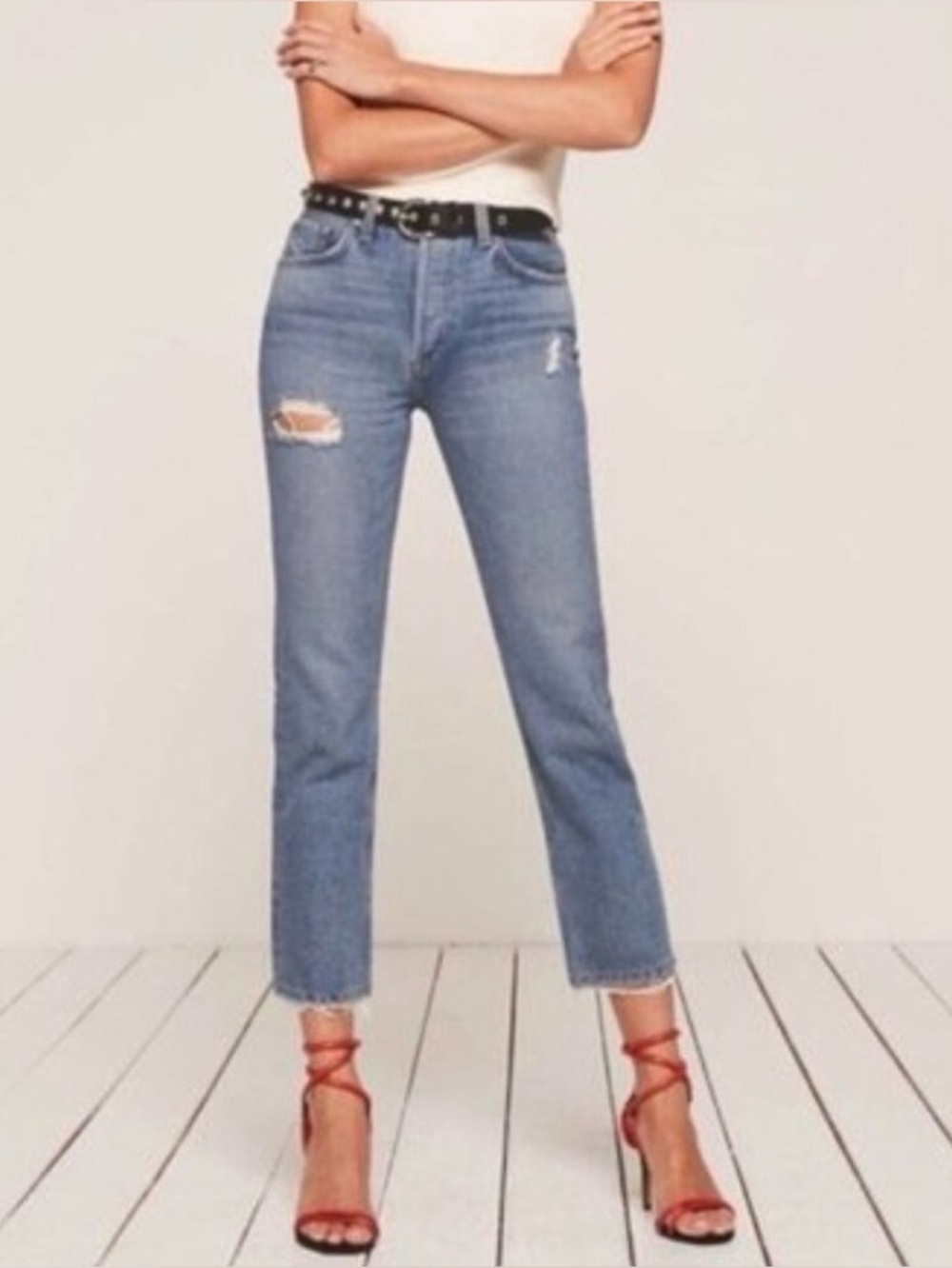 Reformation Vintage Fit Straight Leg Jeans Distressed Salton Wash‎ Size 24